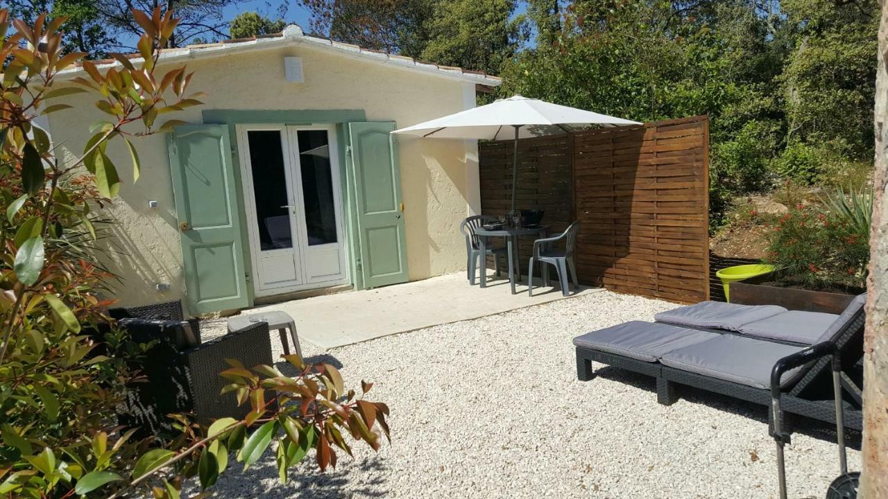 Апартаменти La Bastide De L'Issole Besse-sur-Issole Номер фото